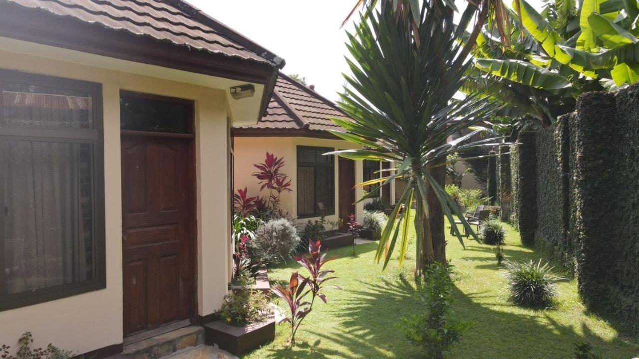 Ahadi Lodge ארושה מראה חיצוני תמונה