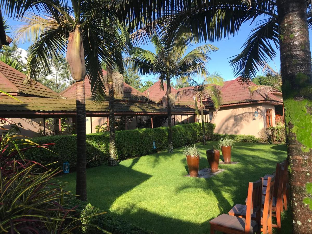 Ahadi Lodge ארושה מראה חיצוני תמונה