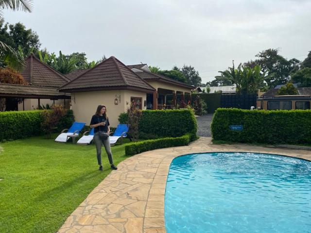 Ahadi Lodge ארושה מראה חיצוני תמונה