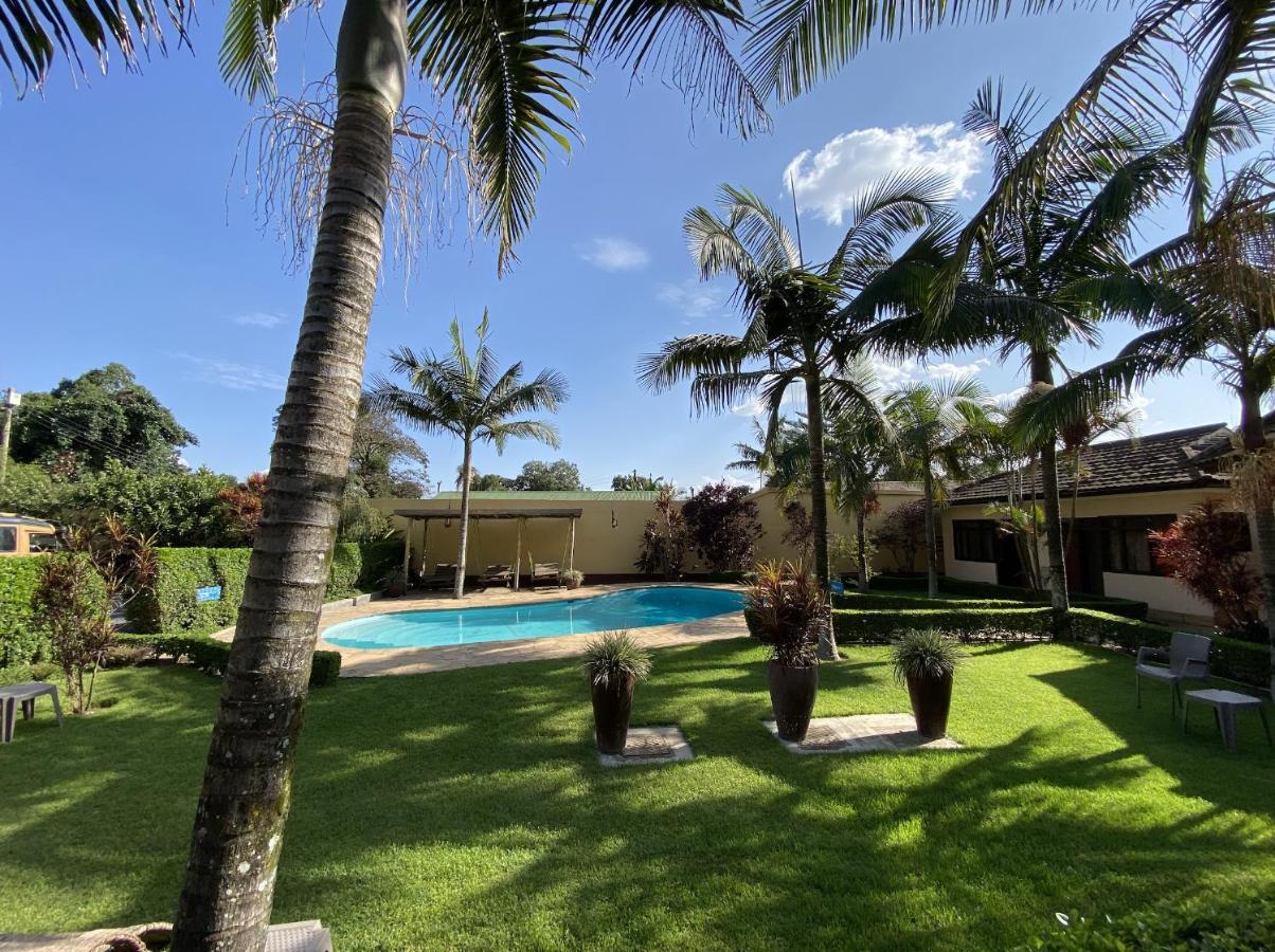 Ahadi Lodge ארושה מראה חיצוני תמונה